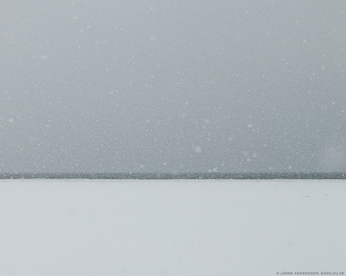 Snö över Vättern