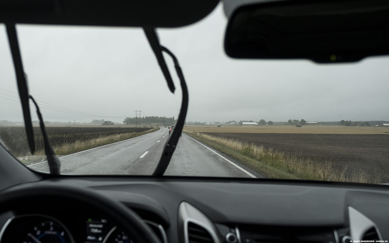 Regnig morgon på väg till jobbet | © Janne A