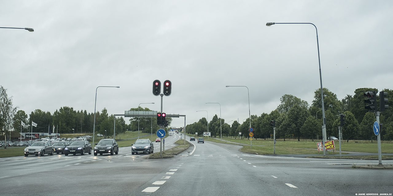 Rött vid trafikljus | © Janne A