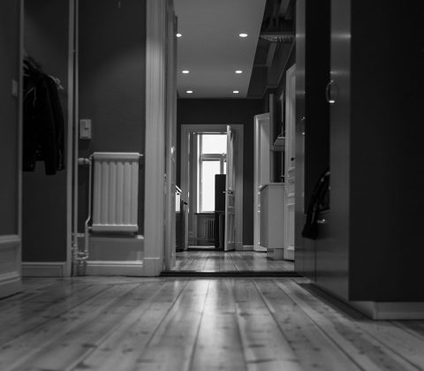 En korridor på kontoret | © Janne A