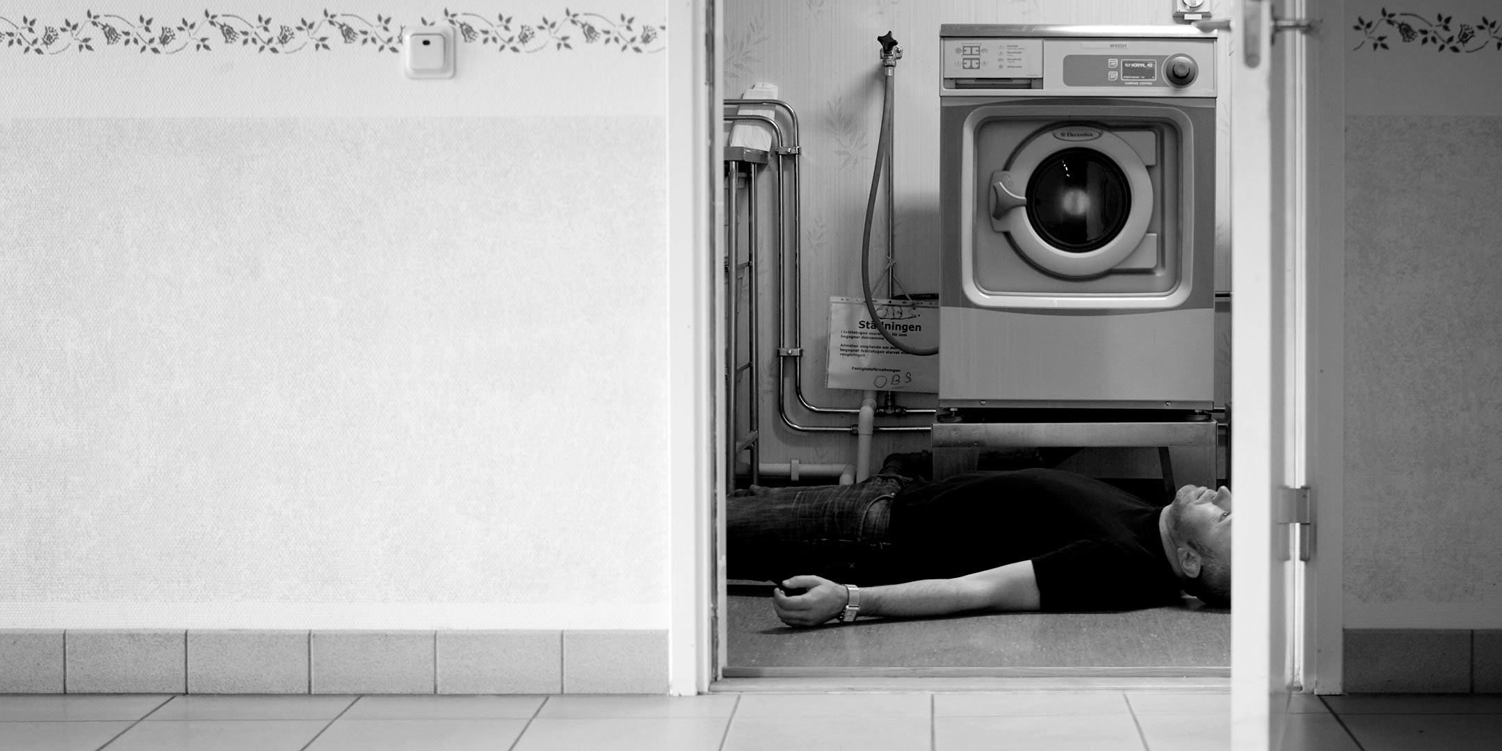 Pappan, hans dag och en tvättstuga | © Jan Andersson